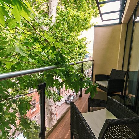 Hotel Adora Tiflis Dış mekan fotoğraf