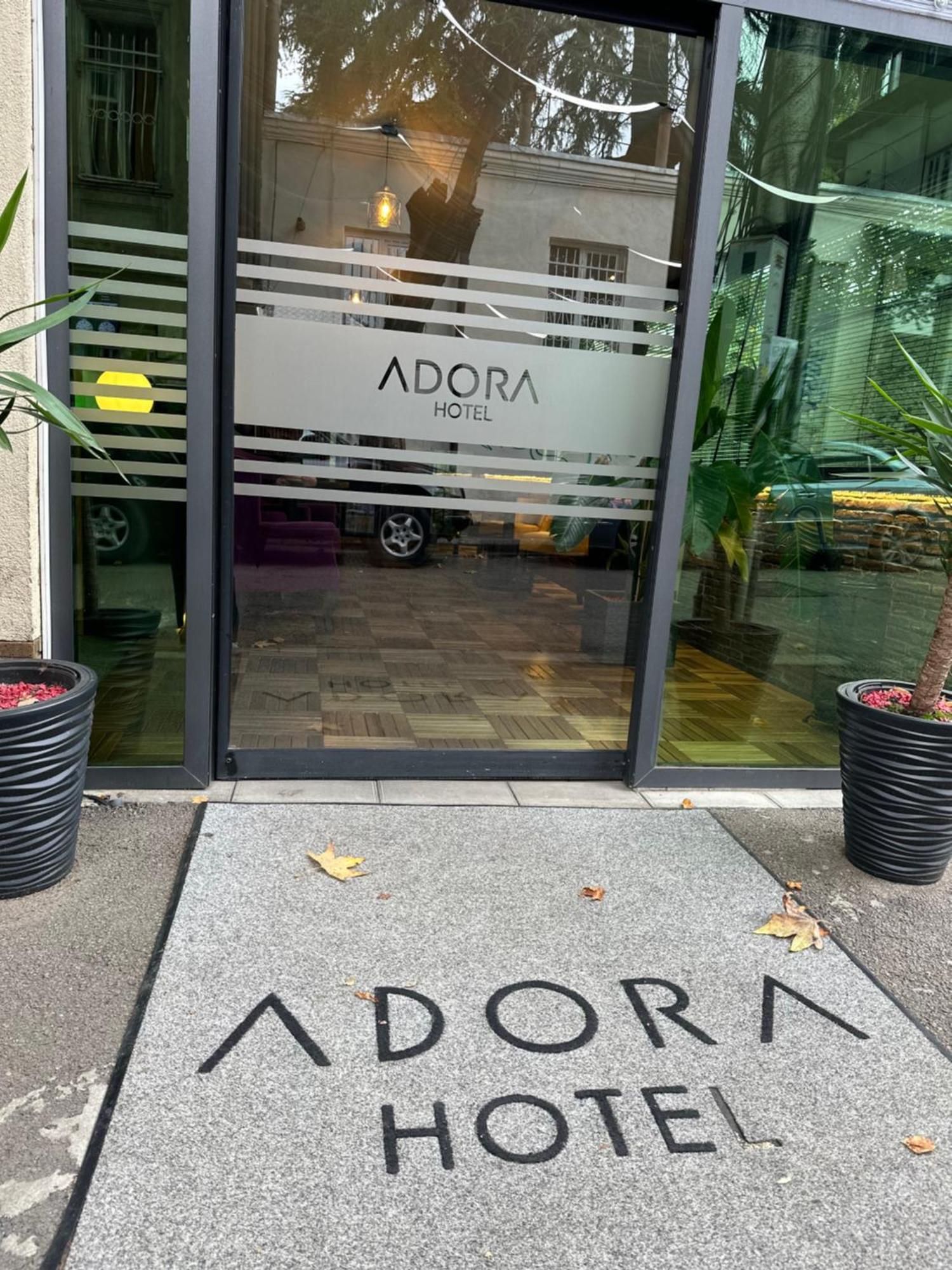 Hotel Adora Tiflis Dış mekan fotoğraf
